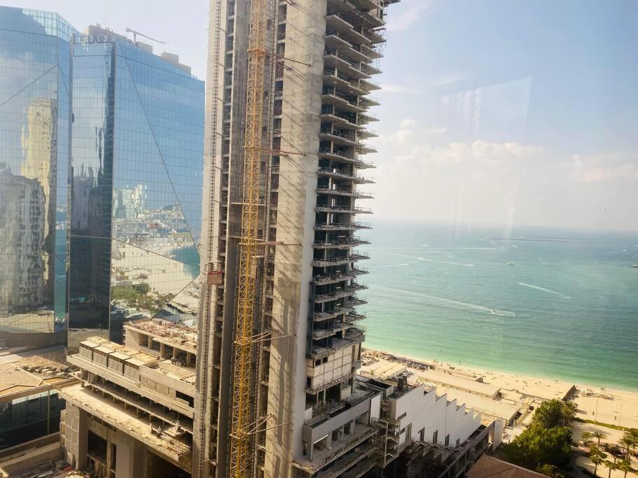 Апартаменты Jovial At Jbr Дубай Экстерьер фото